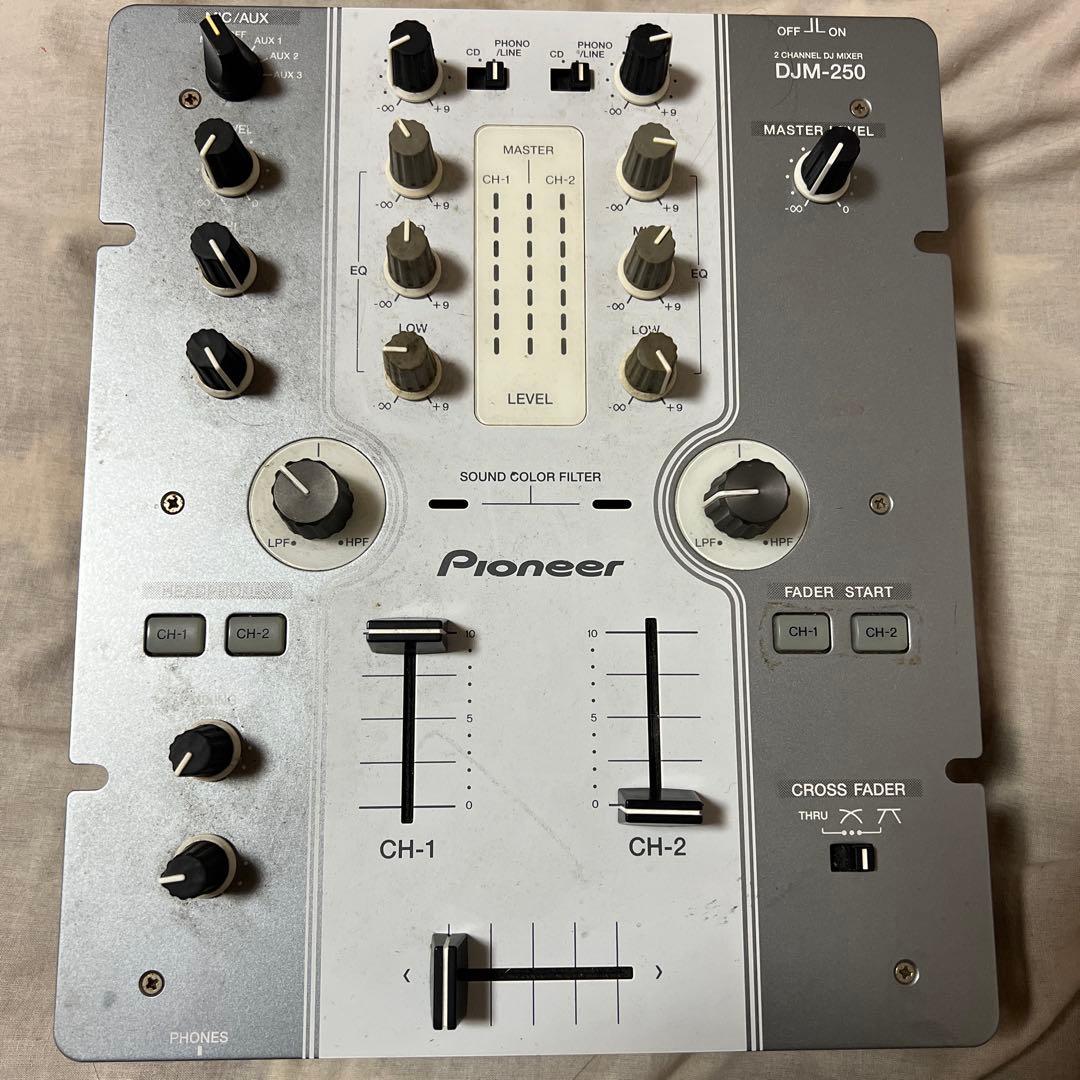 廃盤　Pioneer DJM-250 2チャンネルDJミキサー