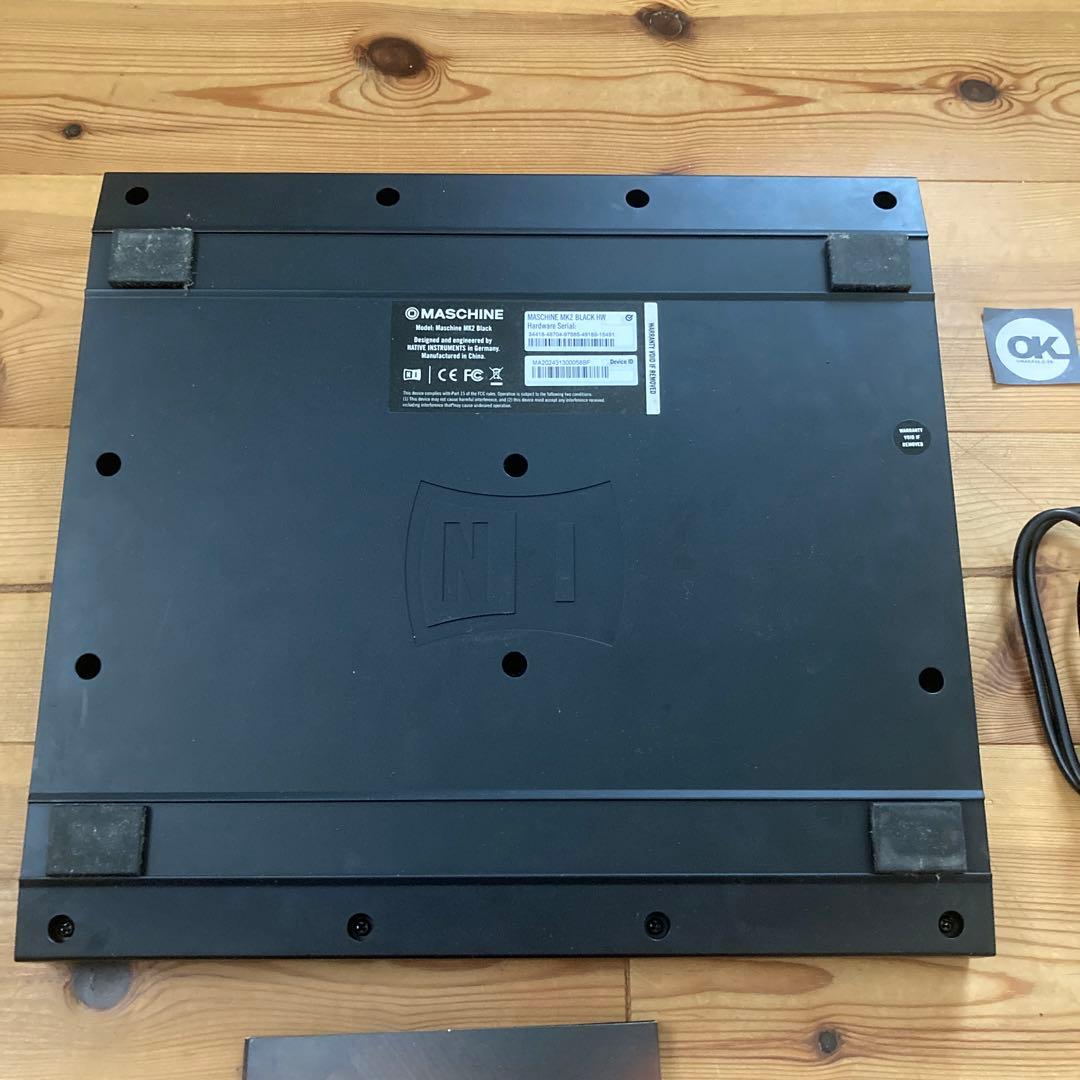 DTM・DAW NATIVE INSTRUMENTS Maschine Mk2 Black