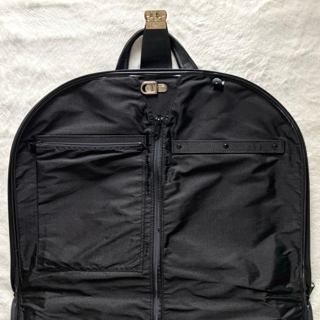 希少 超美品 バーバリーズ ノバチェック シャドーホース ガーメントバッグ