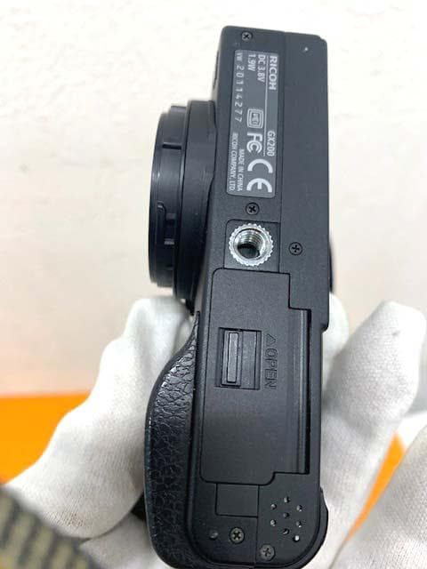 RICOH☆GX200 VF-1 外付けファインダー付属☆高級コンデジ☆現状品