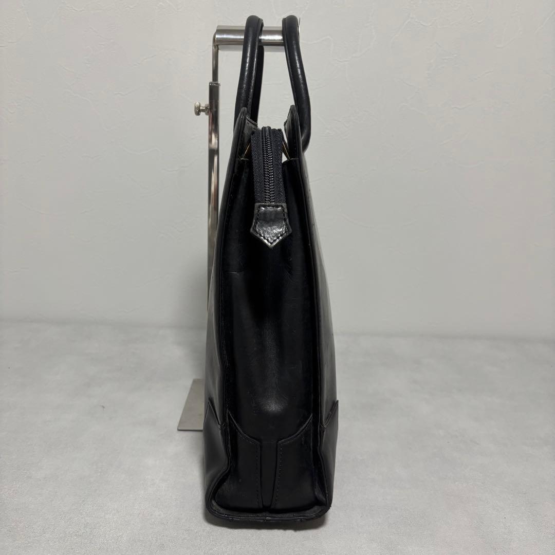 良品✨ヴィヴィアンウエストウッド ビジネスバッグ レザー 黒 オーブロゴ 金具