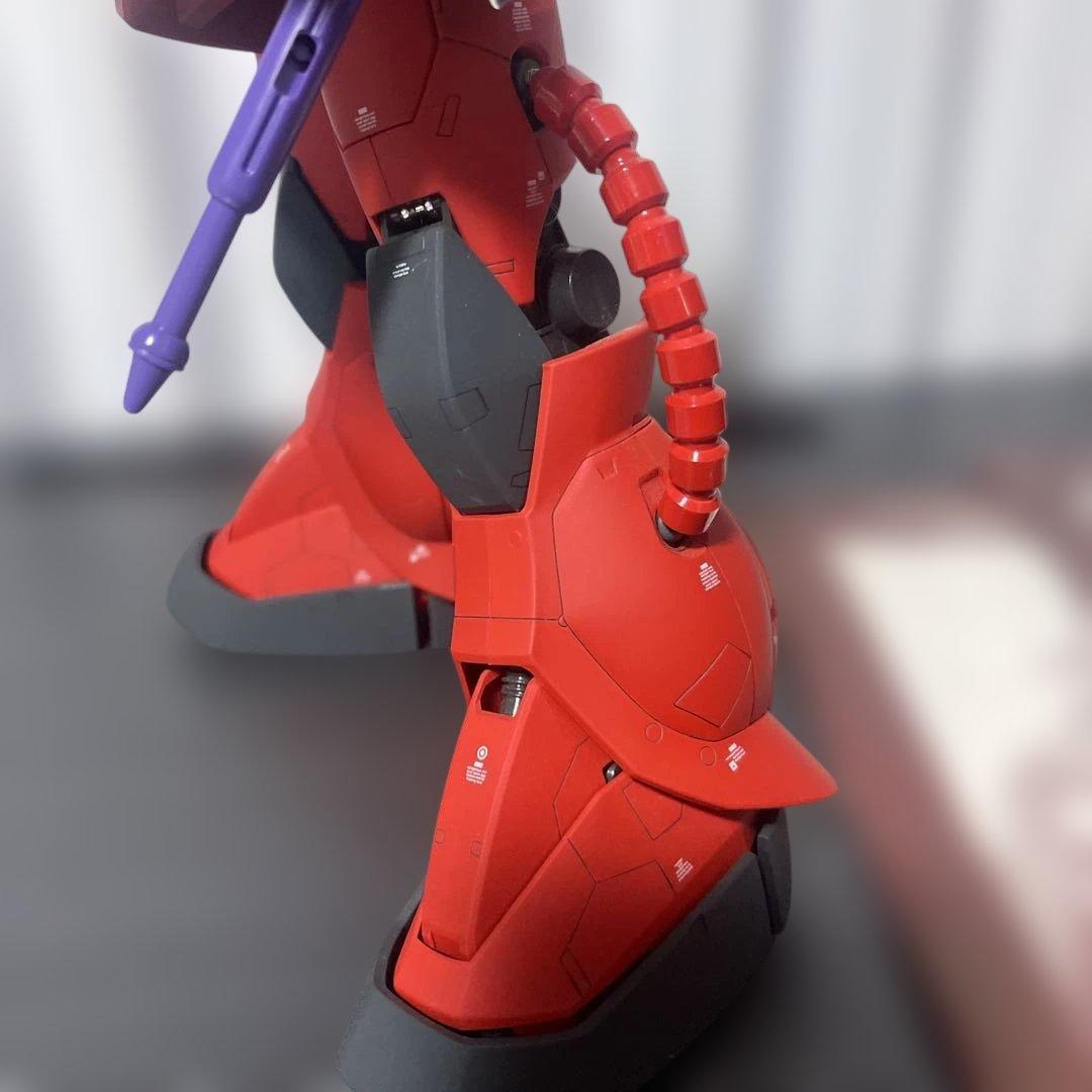【美】【癒し】PGシャア専用ザクⅡ 組み立て塗装済みジャンク品