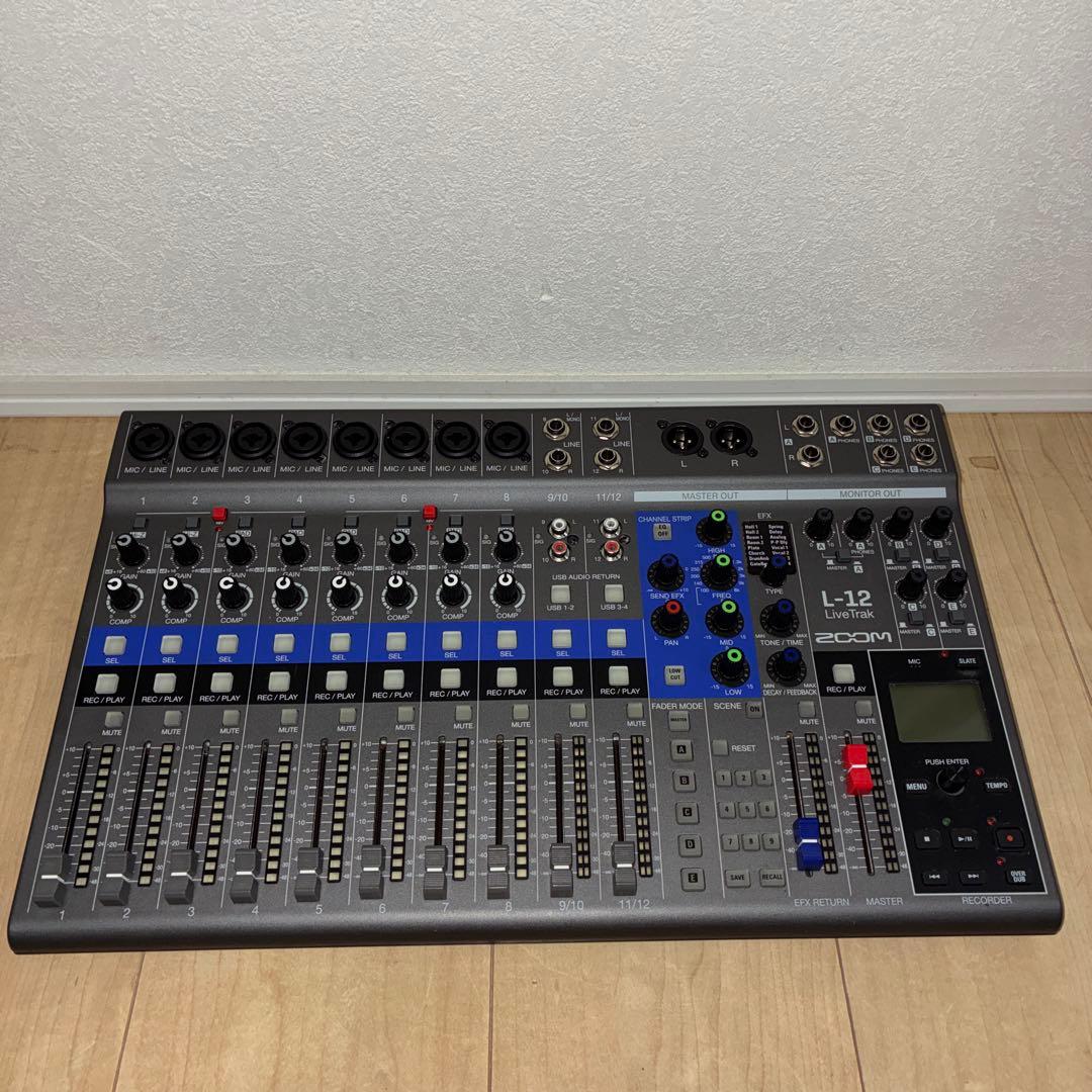 ZOOM L-12 デジタルミキサー ズーム　live TRAK
