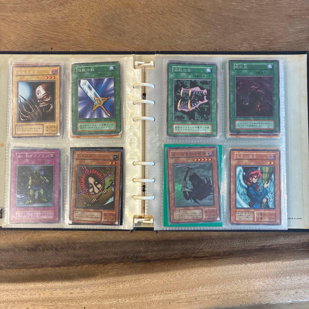 ジ*ク様 遊戯王OCG トレーディングカードセット　ブルーアイズ　ブラックマジシ