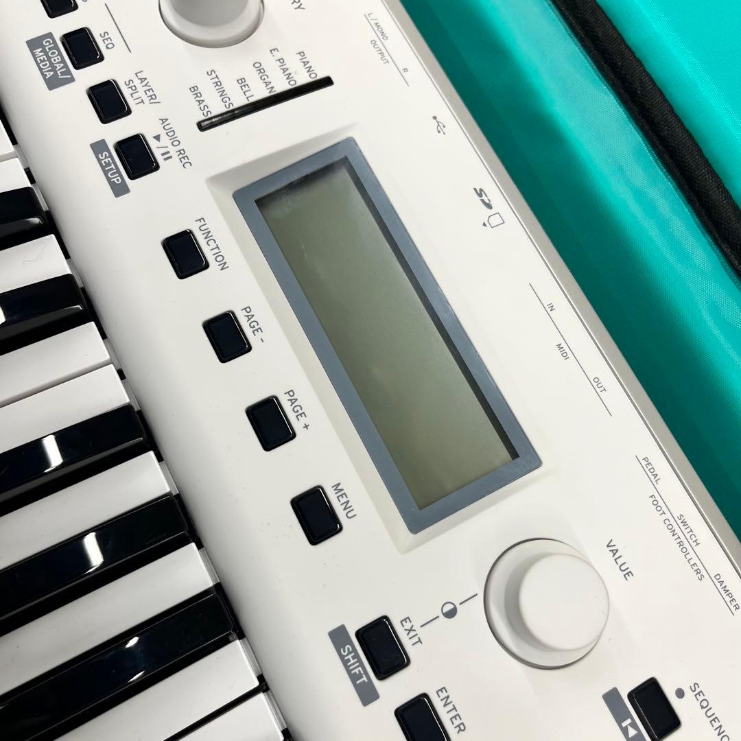 【11425】 KORG kross2 61鍵 シンセサイザー ホワイト