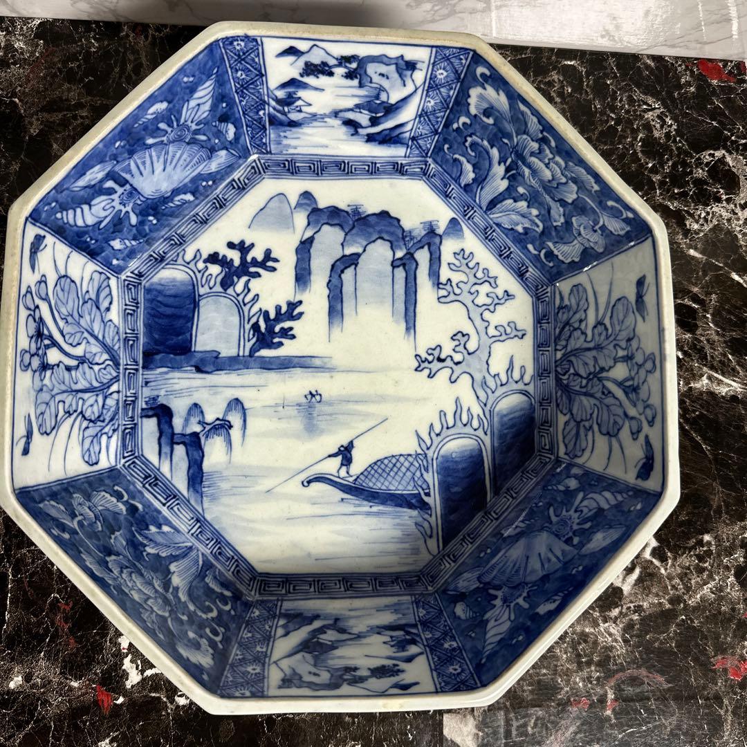 伊万里、八角、染め付け、大深鉢、箱付き。