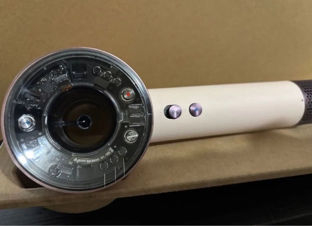 Dyson ダイソンスーパーソニックニューラルシャインヘアドライヤHD16VLP