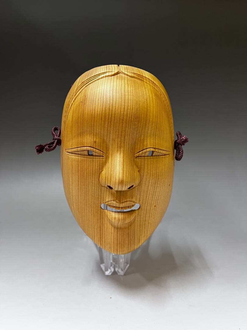 E517 能面　木彫りお面　小面　若女　小さめ小面　工芸品能面