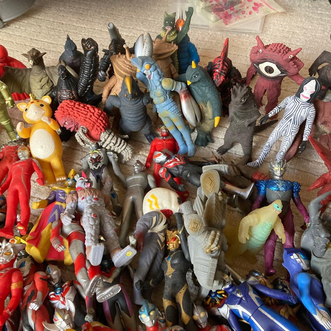 ウルトラマンシリーズ 怪獣フィギュア多数