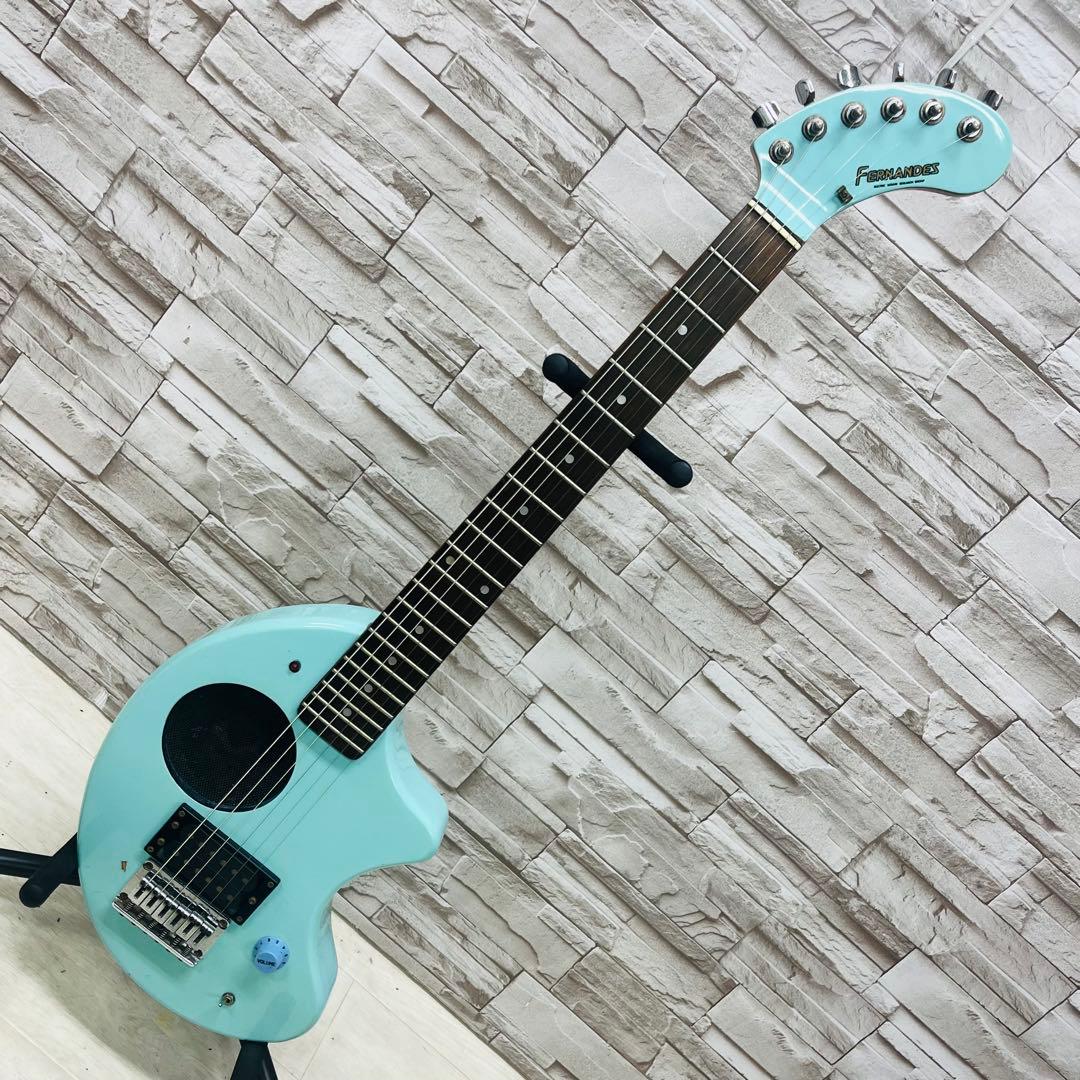 Fernandes フェルナンデス アンプ内蔵ミニギター ZO-3 ライトブルー