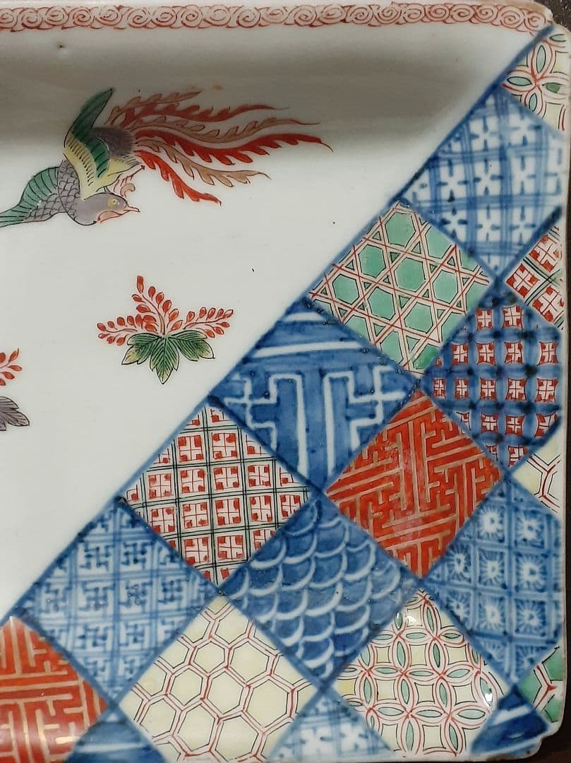 【珠玉逸品❗️】江戸時代　古伊万里　柿右衛門様式　鳳凰に桐　区割り文様　四方深皿