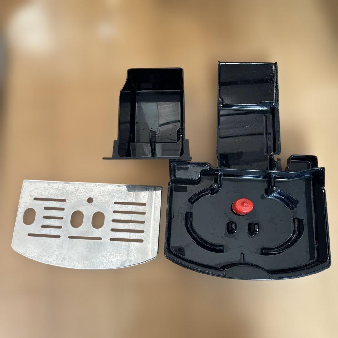 【ジャンク品】DeLonghi ECAM23120 マグフィニカs