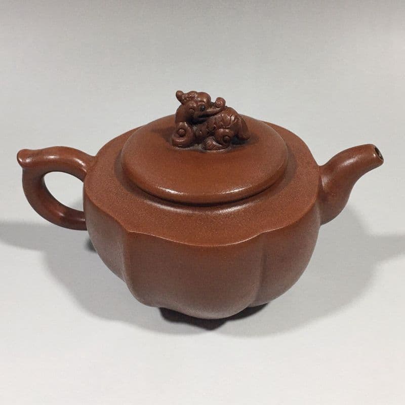 宜興  紫砂壷  菱花壺  工芸品  美術品 置物