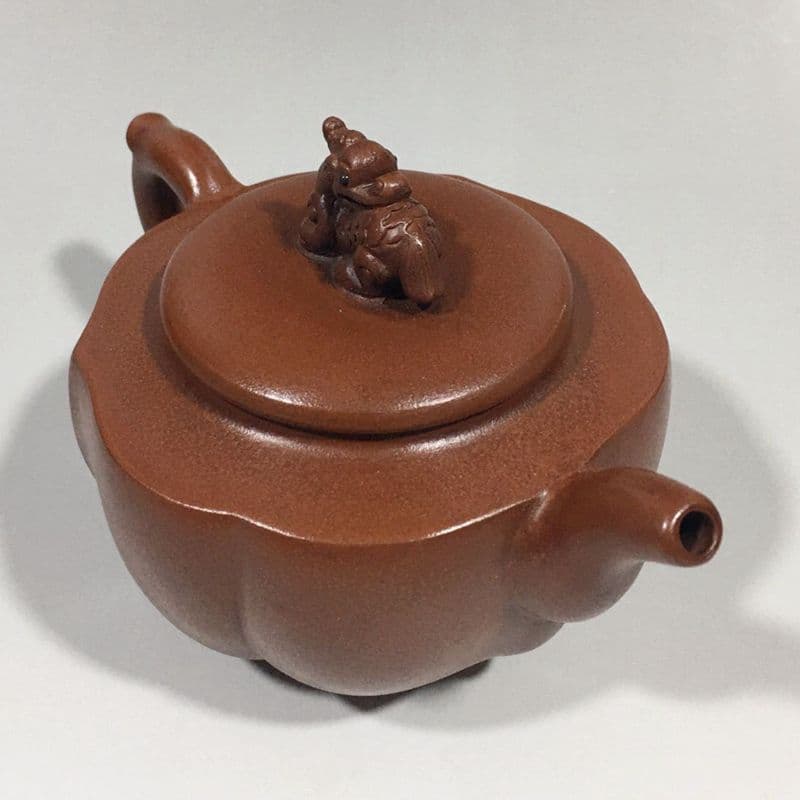 宜興  紫砂壷  菱花壺  工芸品  美術品 置物