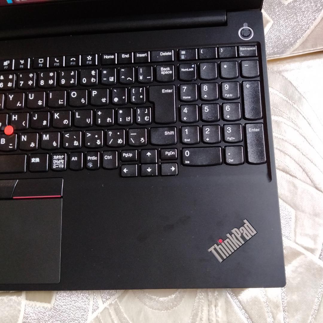 15インチ 11世代 i7 1165G7 256G 16G FHD Lenovo
