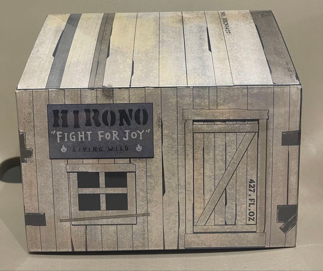 Hirono Living Wild Fight for Joy テテ