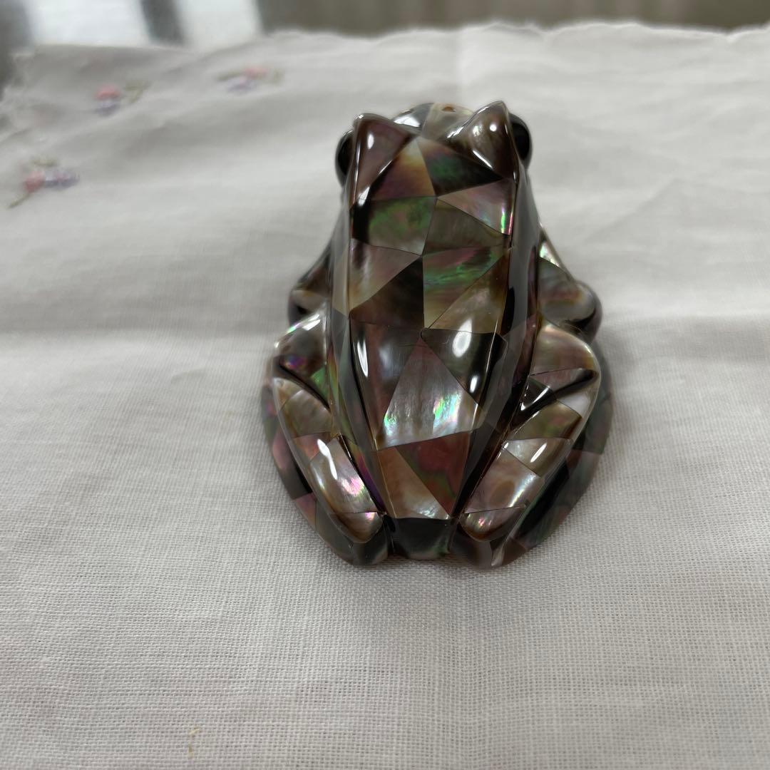 黒蝶貝カエルの装飾品　縁起ものセット