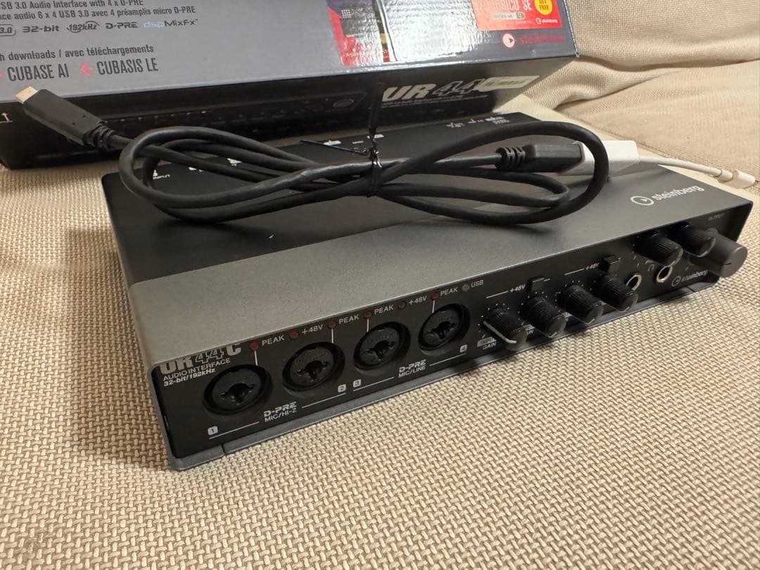 UR44C USBオーディオインターフェイス