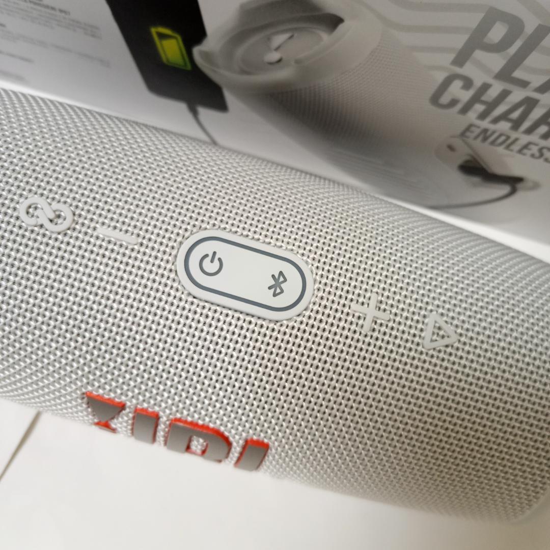 JBL CHARGE5 ホワイト Bluetoothスピーカー 未開封品