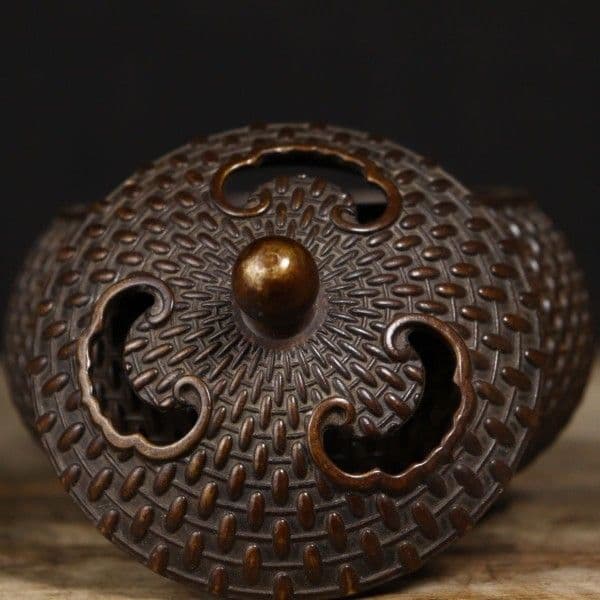 銅製 香炉 三足祥雲薫炉 卓上炉 沈香炉 檀香炉 茶道香炉 工芸品 置物
