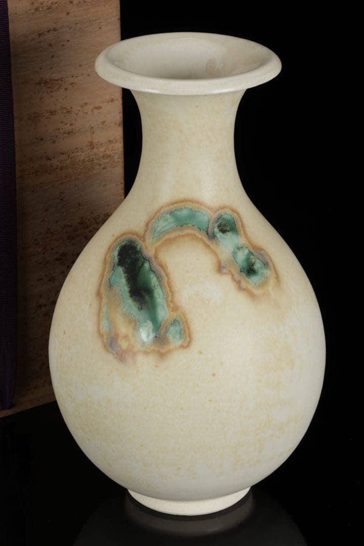 日展参与 【土肥刀泉】 琅瓷草花文花瓶 花器 壺 共箱 栞付 古美術品 骨董品