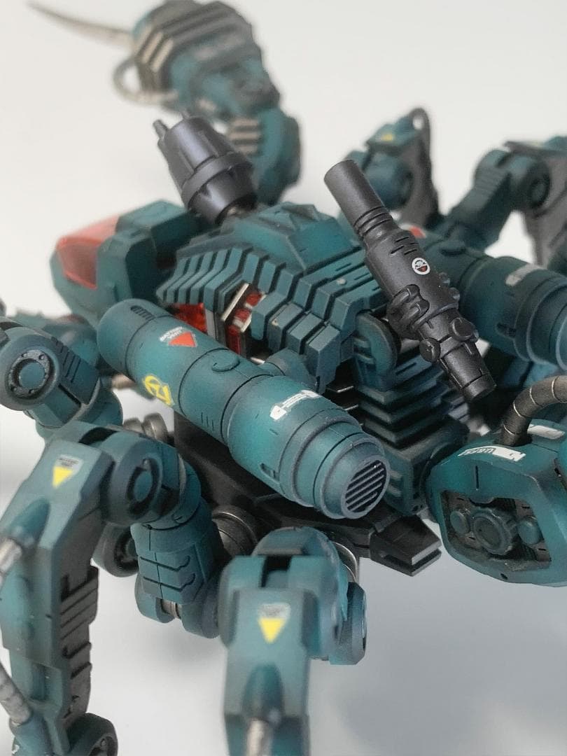 ガイサック 塗装済み完成品 コトブキヤ HMM ゾイド RZ-002 ZOIDS
