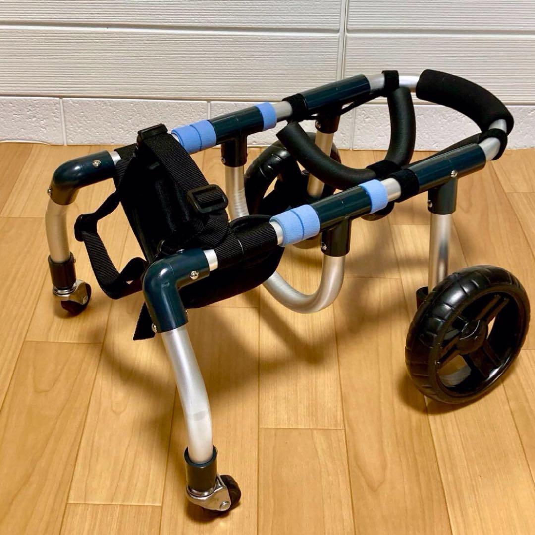 美恵ページ■小〜中型犬用4輪　犬の車椅子　犬の歩行器　+オプション