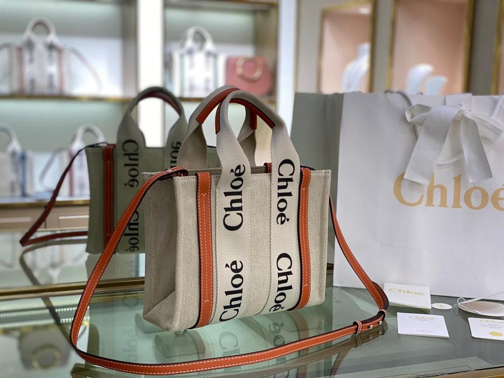 Chloé ロゴ入りミニトートバッグ ベージュ/オレンジ