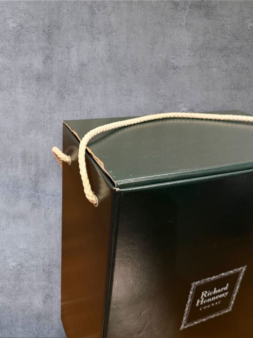 【最高級】リシャール ヘネシー 空瓶 クリスタル ボトル