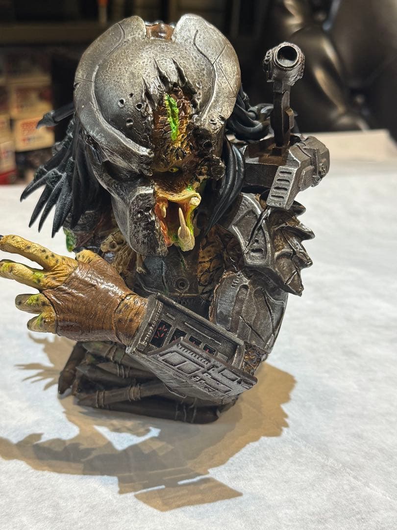 箱付　パリセイズ PREDATOR プレデターポリストーンミニバストフィギュア