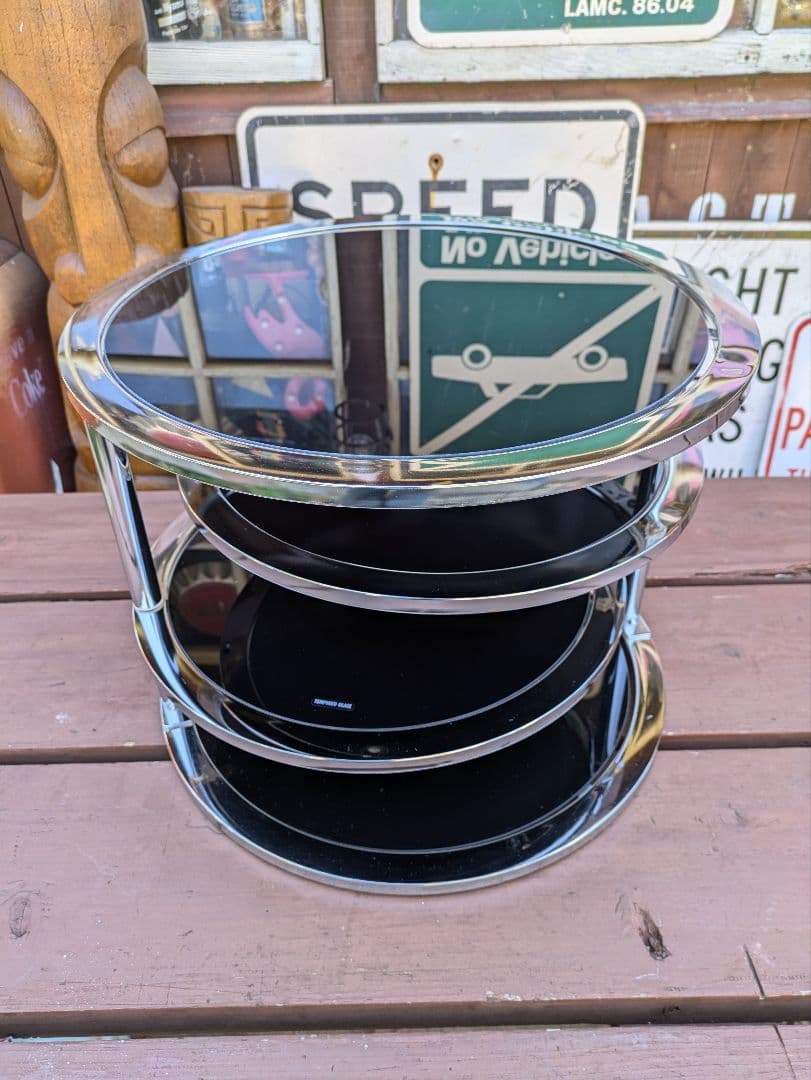 ミッドセンチュリー　スペースエイジ　ラウンドテーブル　強化ガラス　ガラステーブル