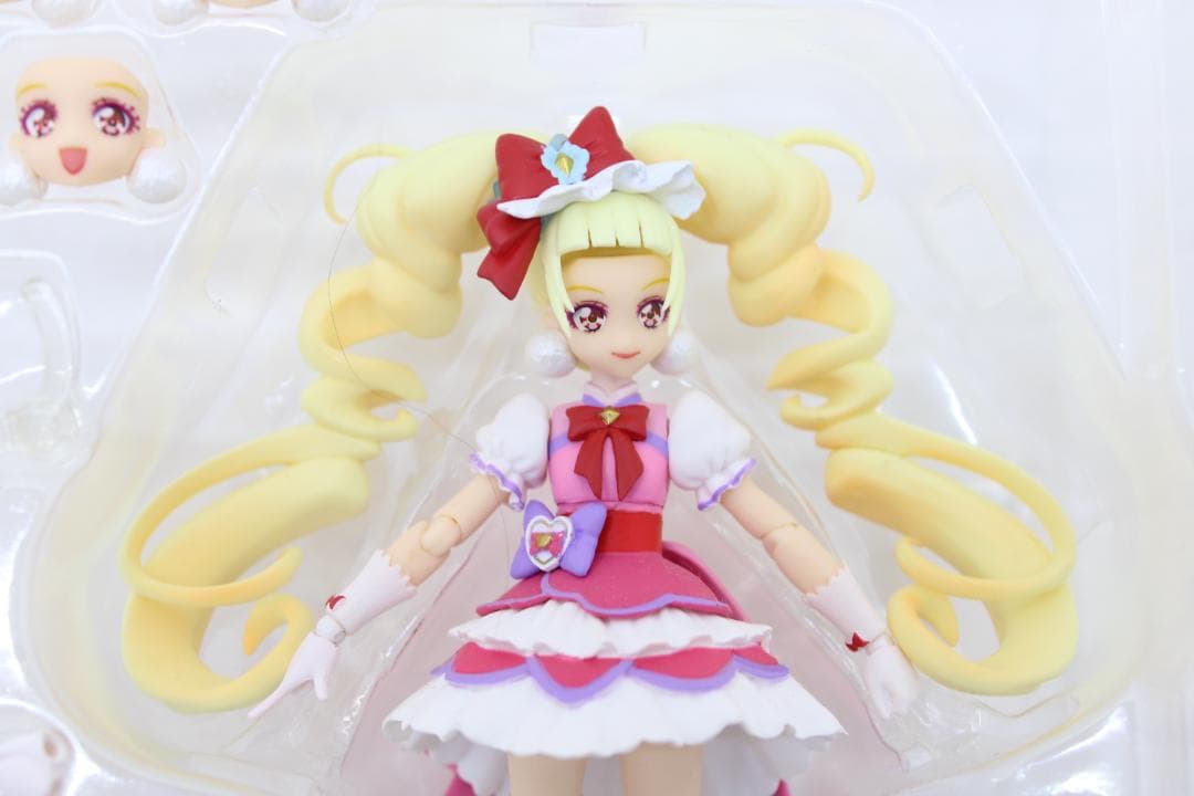 S.H.F キュアマシェリ キュアアムール＆はぐたん 29-TO0115-01