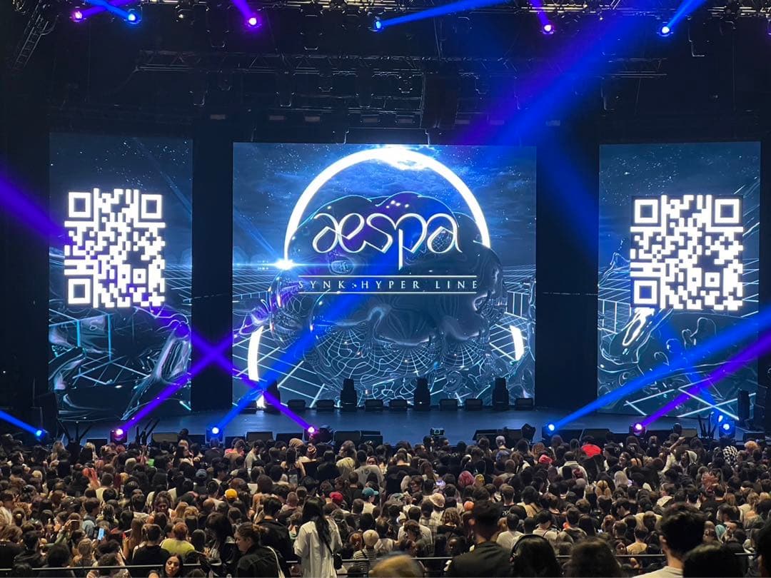 【フランス限定】aespaパリ公演限定 新品未使用ライブTシャツ(Lサイズ)