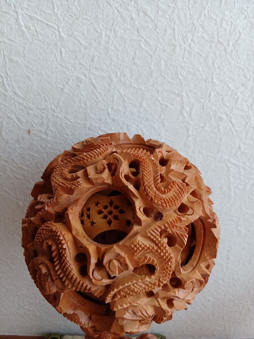 檀香座球