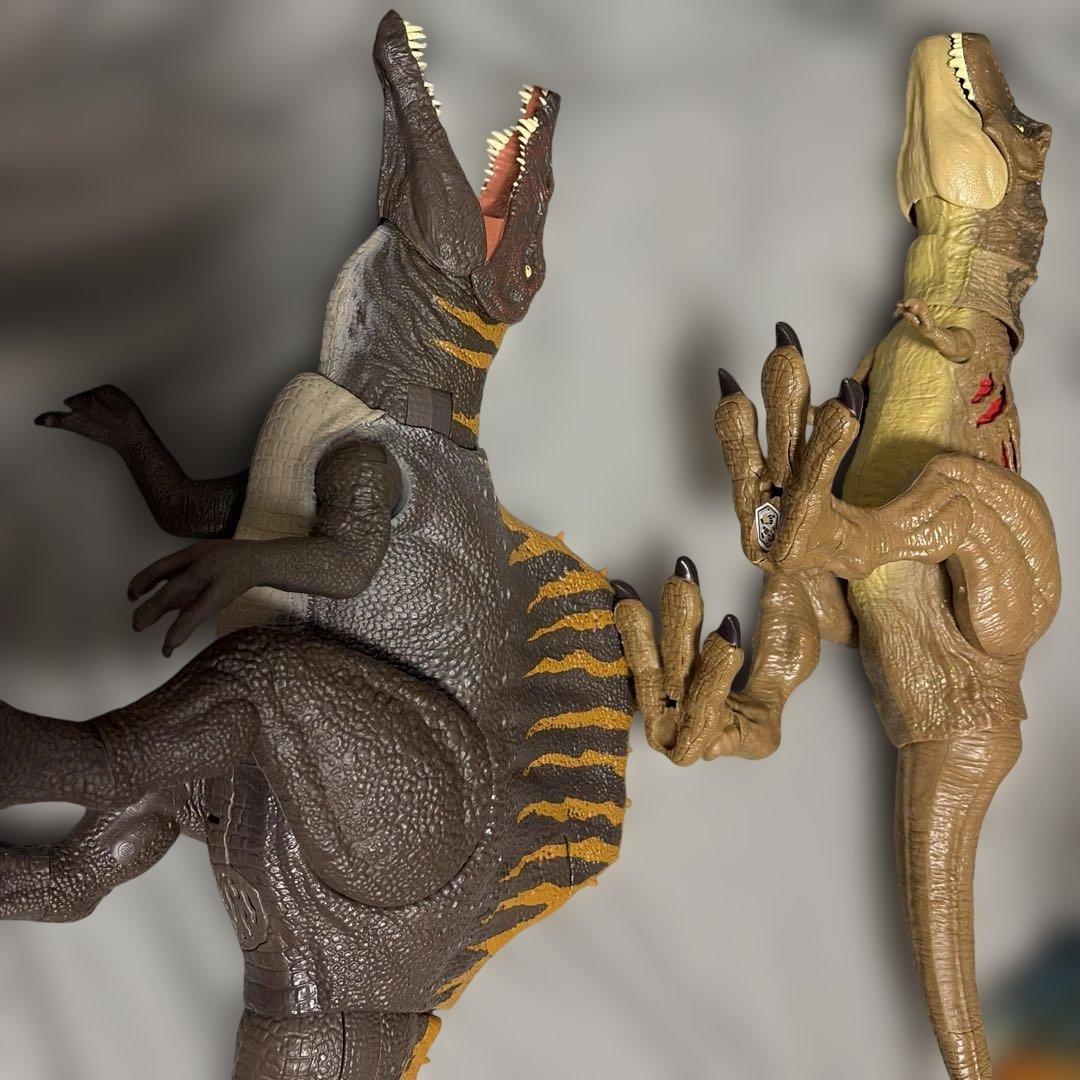 恐竜フィギュアセット