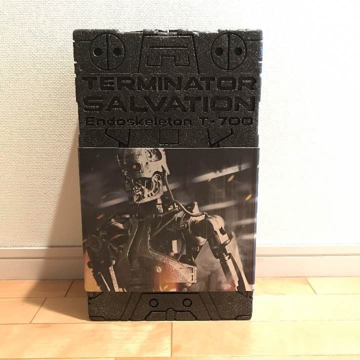 ホットトイズ 1/6 エンドスケルトン T-700(ターミネーター)