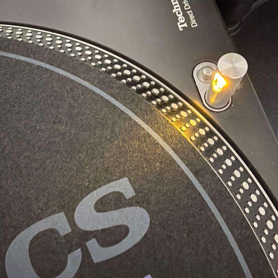 Technics SL-1200MK5 ターンテーブル　②