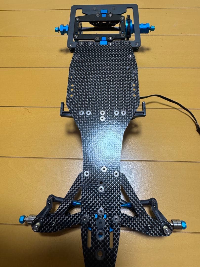 タミヤ　TRF104シャーシキット