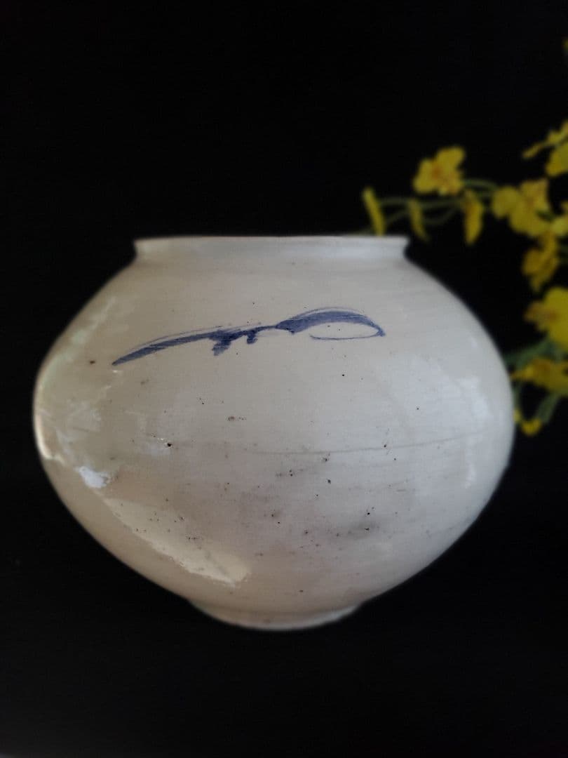 【李朝特集出品】李朝青華白磁壺- 李朝19世紀