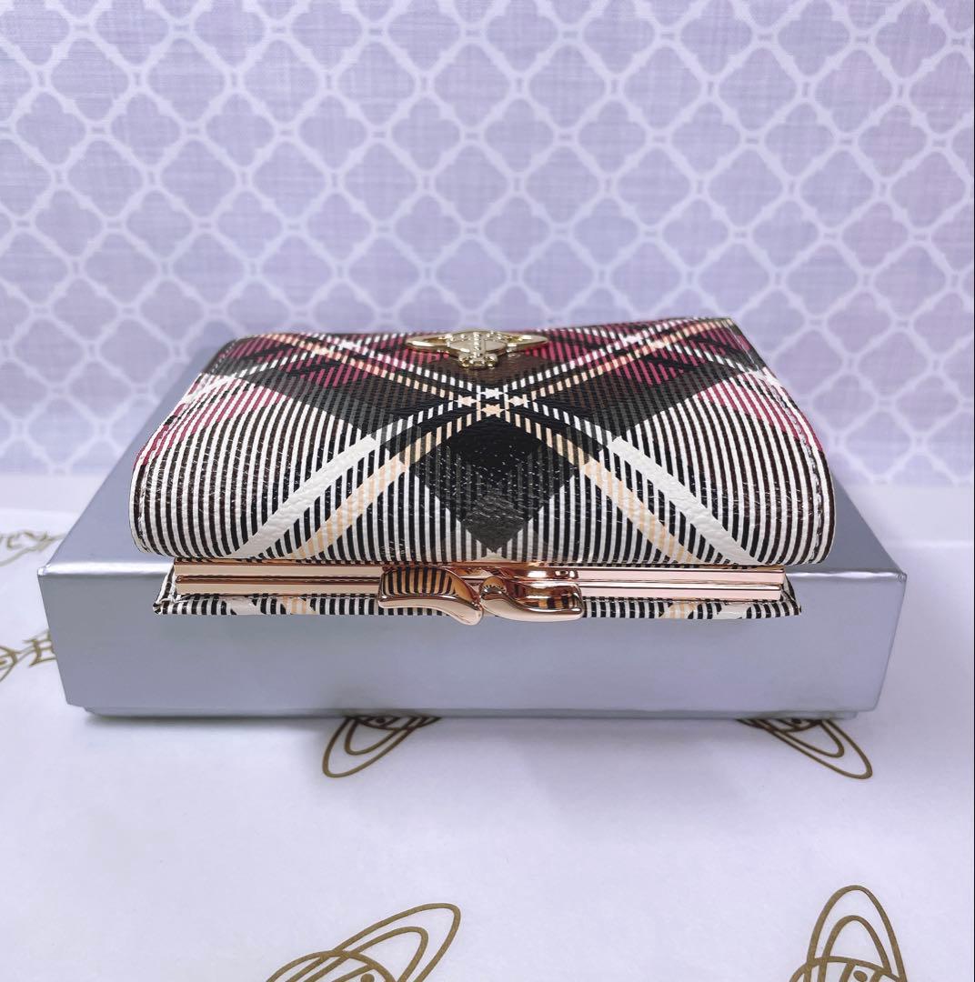 【可愛すぎ♡新品】可愛い ヴィヴィアン・ウエストウッド 三折財布 チェック柄
