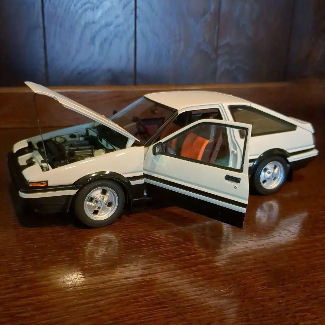 AUTOART (オートアート)  トヨタ スプリンタートレノ  AE86