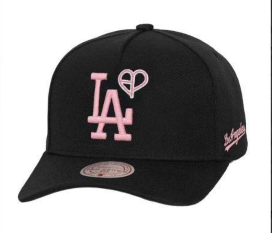 BLACKPINK × Mitchell & Ness × ドジャース キャップ