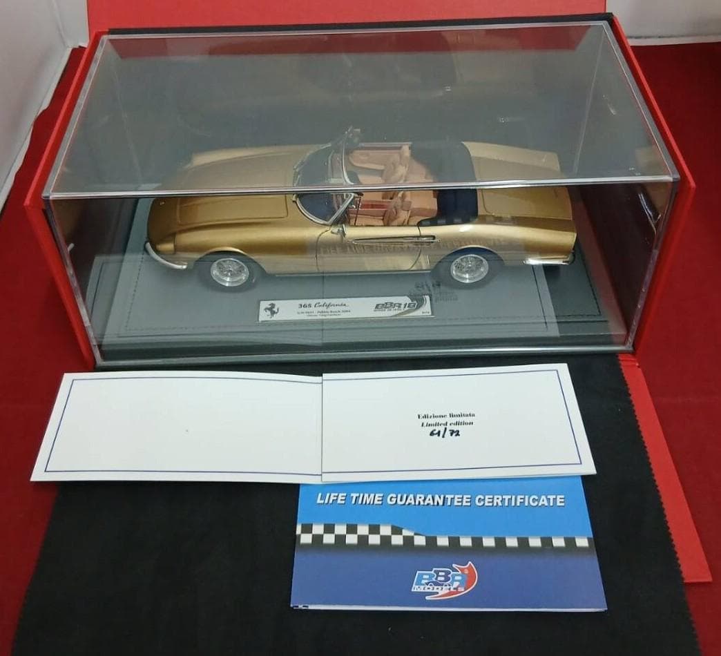 BBRミニカー 1/18 Ferrari フェラーリ 365 カリフォルニア