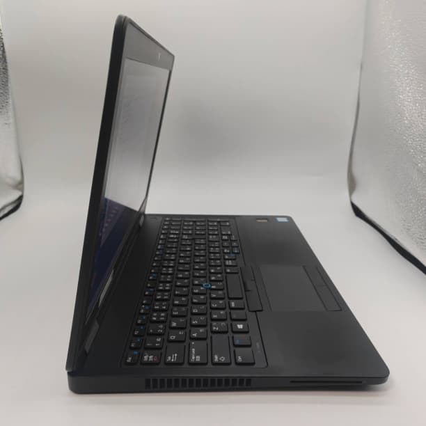 グラボ搭載！ SSD1TB フルHD 15 デル i7-6 16GB オフィス