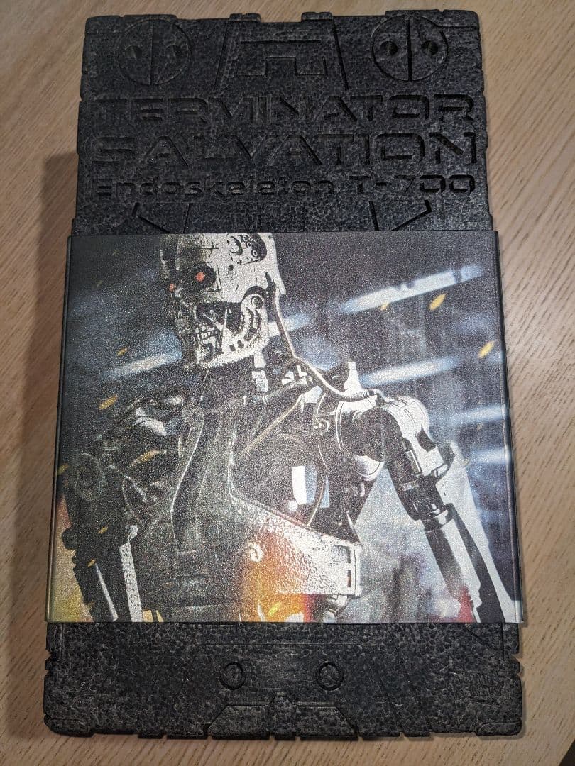 ホットトイズ ムービー・マスターピース ターミネーター４ T-700 1/6