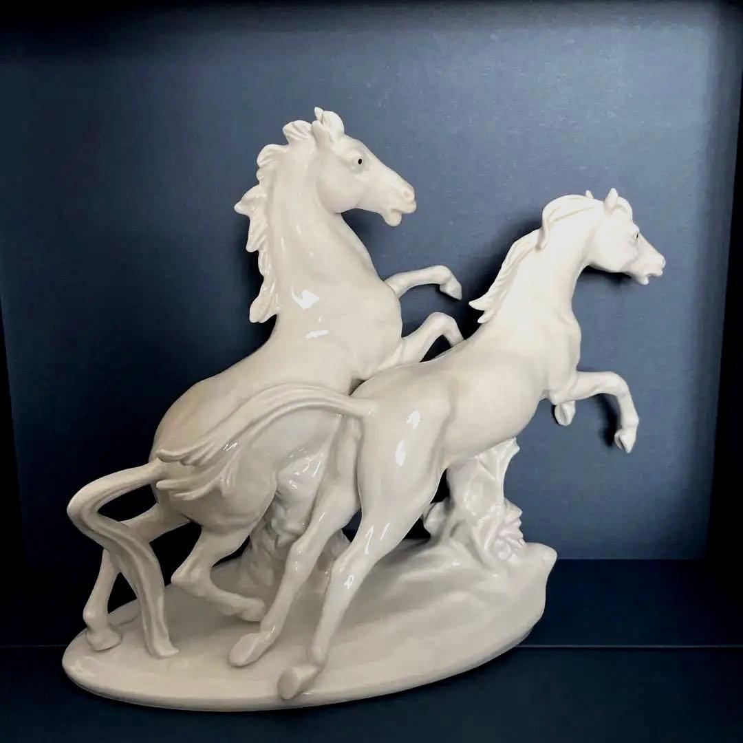 疾走する白馬　カールエンス作　1930年頃　綺麗な置物　陶器オブジェ　跳ね馬