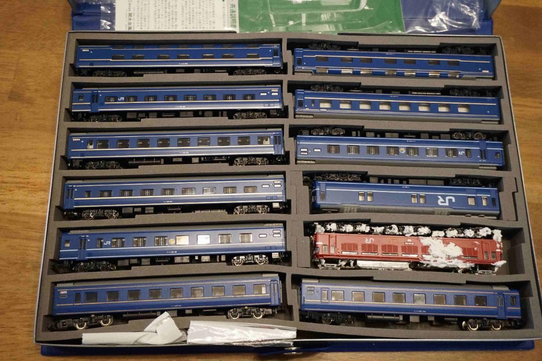 【室内灯付き】EF81 139　電気機関車+24系 あけぼの 12両編成