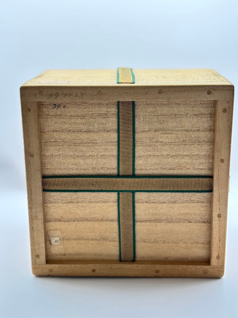 唐津焼　粉引茶盌（管理番号002）