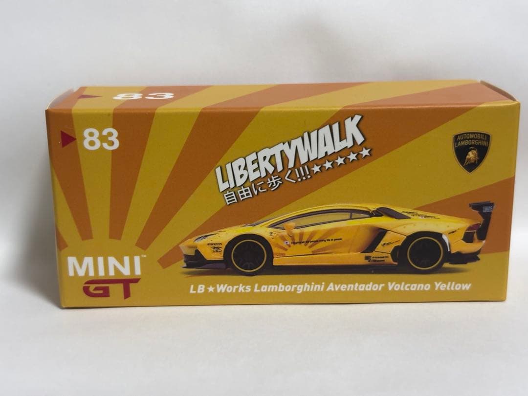 MINI GT ランボルギーニ　アヴェンタドール　Lamborghini