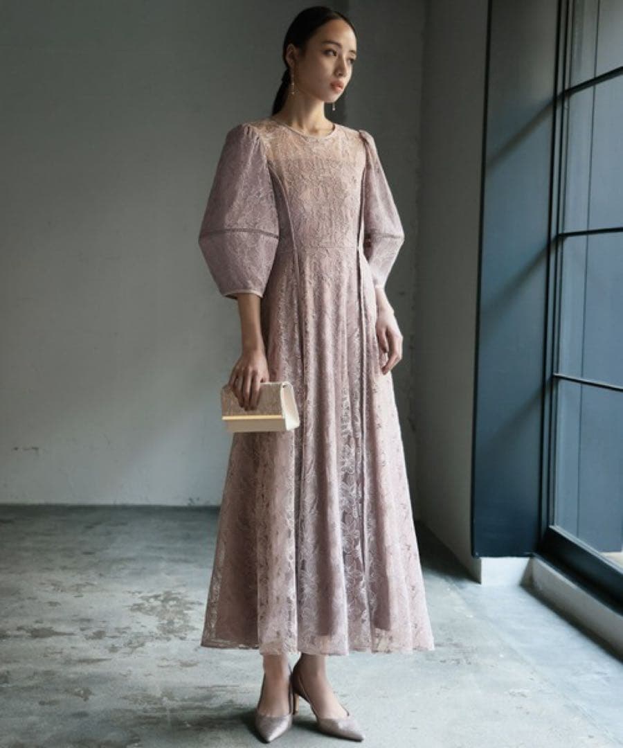 【美品】GIRL パフスリーブ総レースフレアロングワンピース　ピンクベージュ